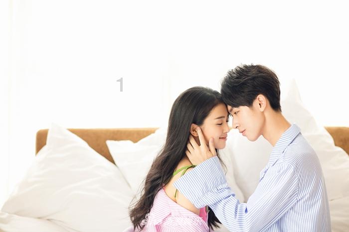 上升的白气球